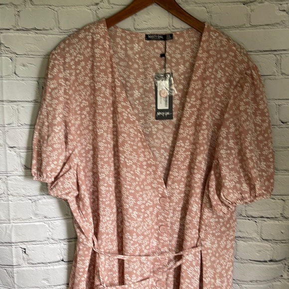 NWOT Nasty Gal Mauve Floral Maxi Dress Size 20 - Picture 2 of 5